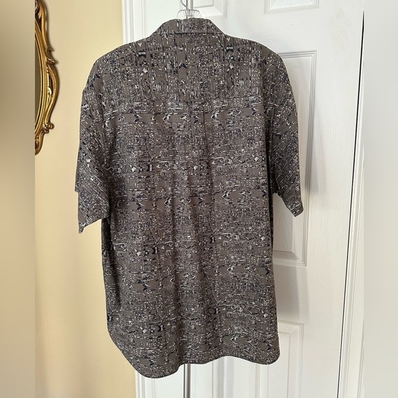Columbia Aztec Southwestern Hawaiian Print Short Sleeve Cotton Button Down Shirt - Picture 4 of 13